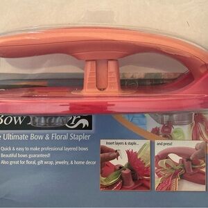 Floral And Bow Maker Vintage